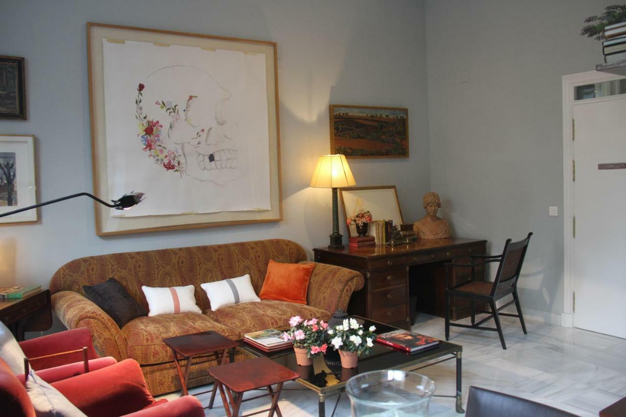 Luxurious 2 Bedroom Flat In A Historic Building Sevilla Buitenkant foto
